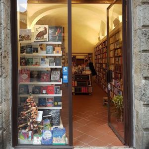 Libreria Palomar Siena 01